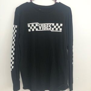 Vibes Checkered Sleeve Tee๐ฒ
